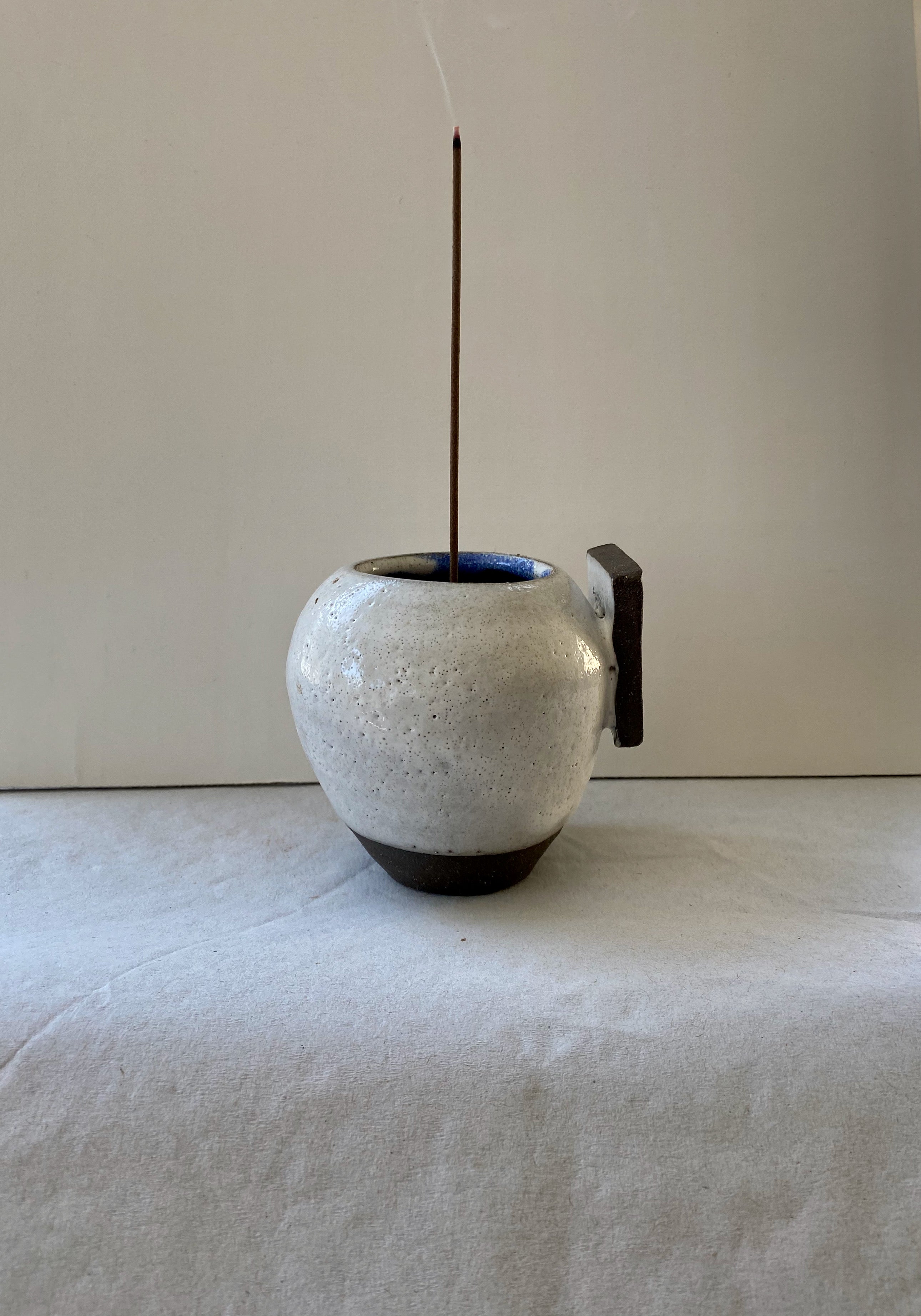 Hearth Pot